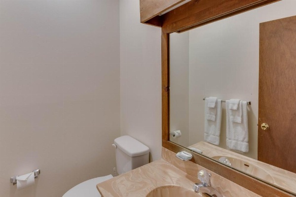 Chalet High by Capital Vacations image 19